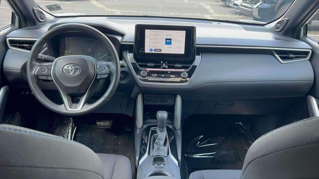 2024 Toyota Corolla Cross Hybrid SE