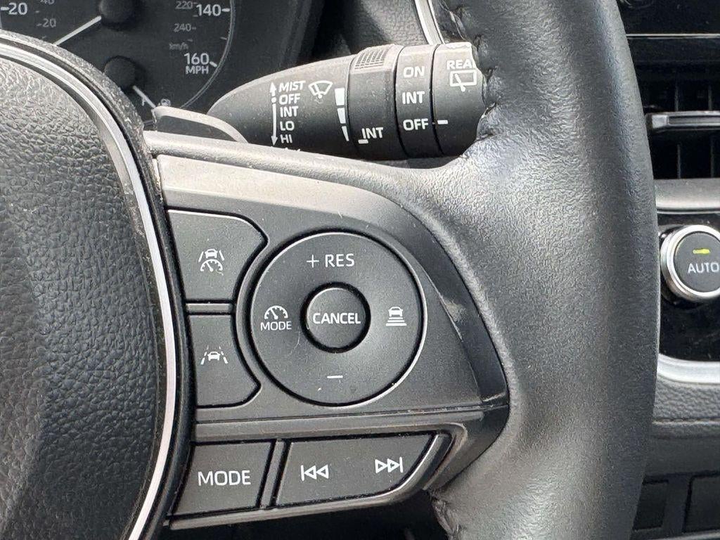 2024 Toyota Corolla Cross Hybrid SE