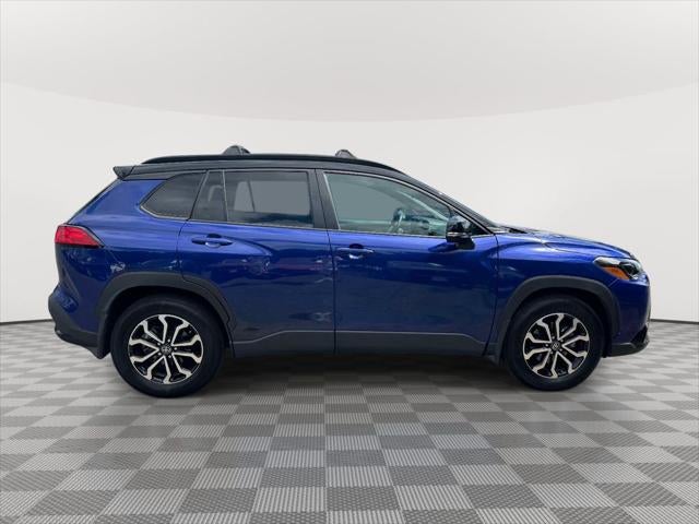 2024 Toyota Corolla Cross Hybrid SE