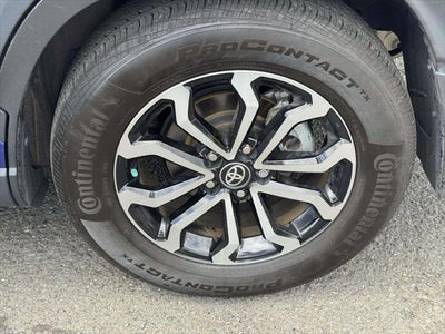 2024 Toyota Corolla Cross Hybrid SE