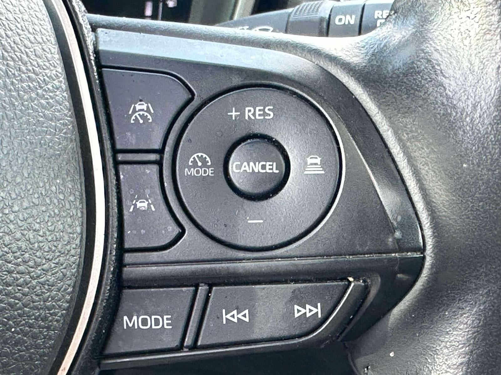2023 Toyota Corolla Cross Hybrid XSE