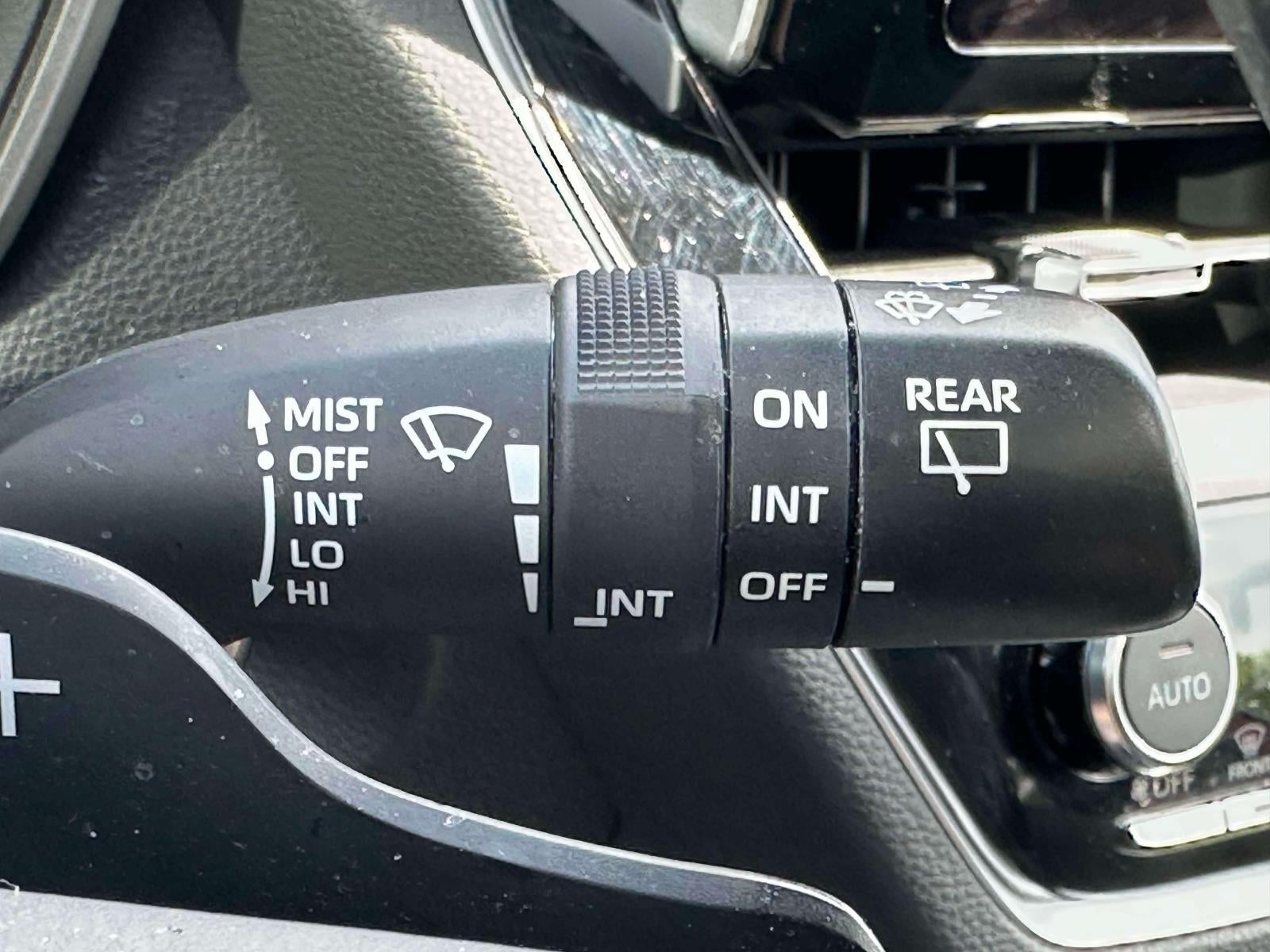 2023 Toyota Corolla Cross Hybrid XSE