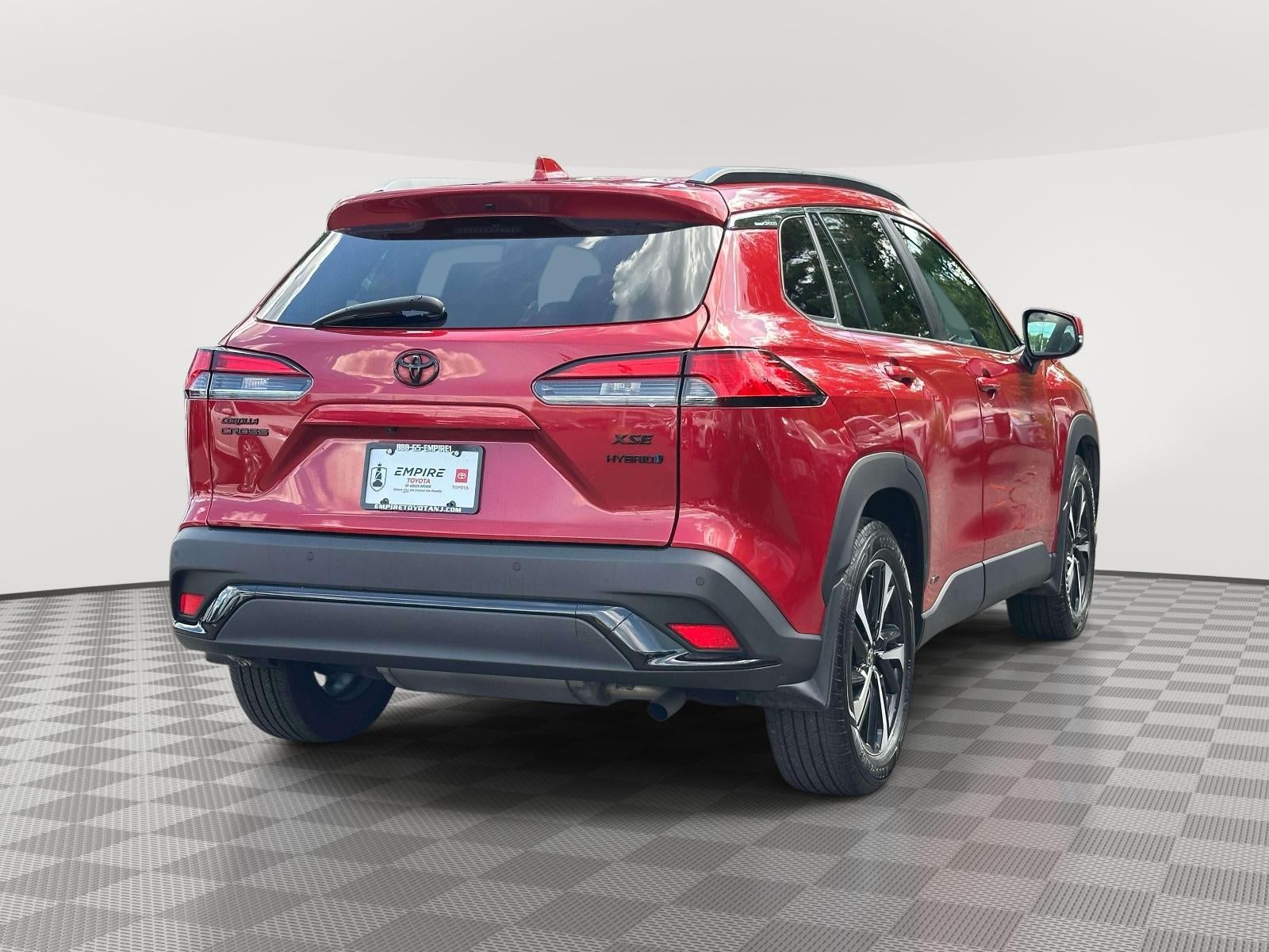 2023 Toyota Corolla Cross Hybrid XSE