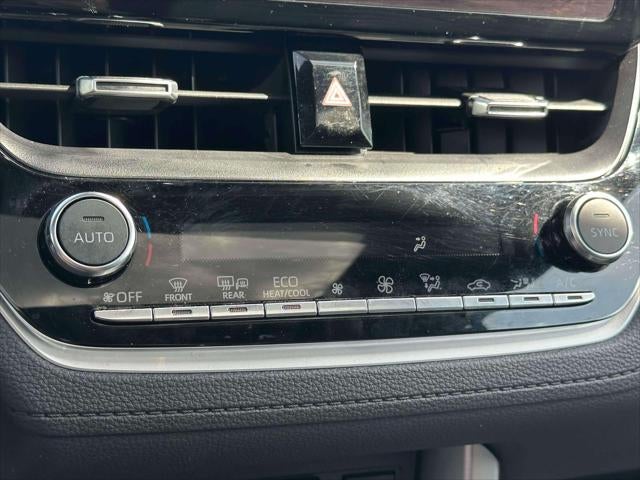 2023 Toyota Corolla Cross Hybrid XSE