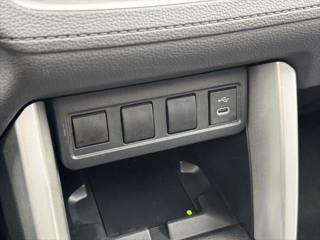 2024 Toyota Corolla Cross Hybrid SE