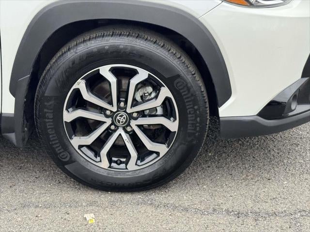 2024 Toyota Corolla Cross Hybrid SE