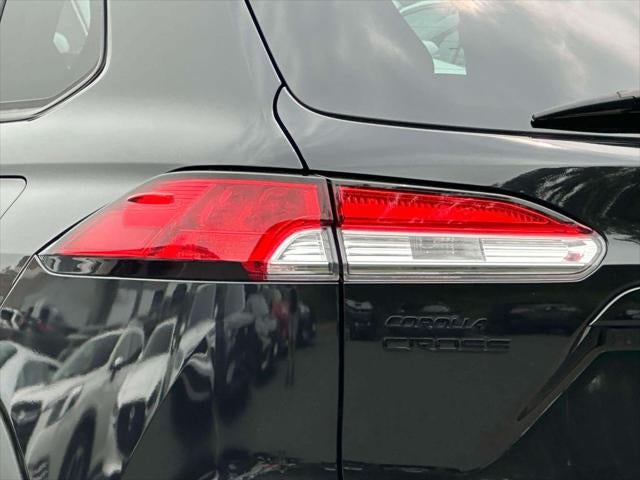 2024 Toyota Corolla Cross Hybrid SE