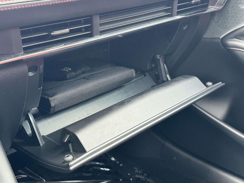 2023 Mazda Mazda3 Hatchback 2.5 S Carbon Edition