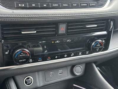 2022 Nissan Rogue Platinum Intelligent AWD