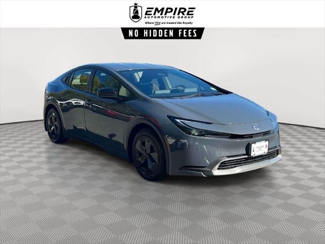 2025 Toyota Prius Plug-In Hybrid SE