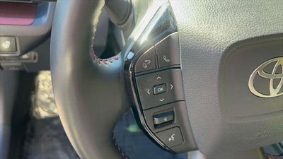 2025 Toyota Prius Plug-In Hybrid SE
