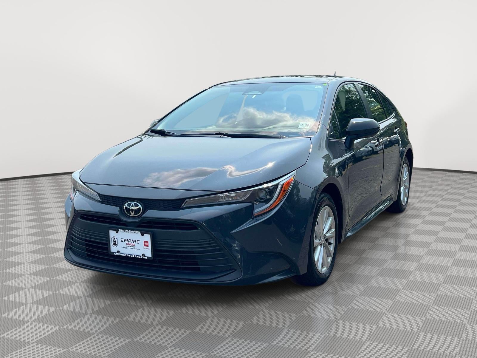 Used 2023 Toyota Corolla LE with VIN JTDB4MEE3P3004156 for sale in Green Brook Township, NJ