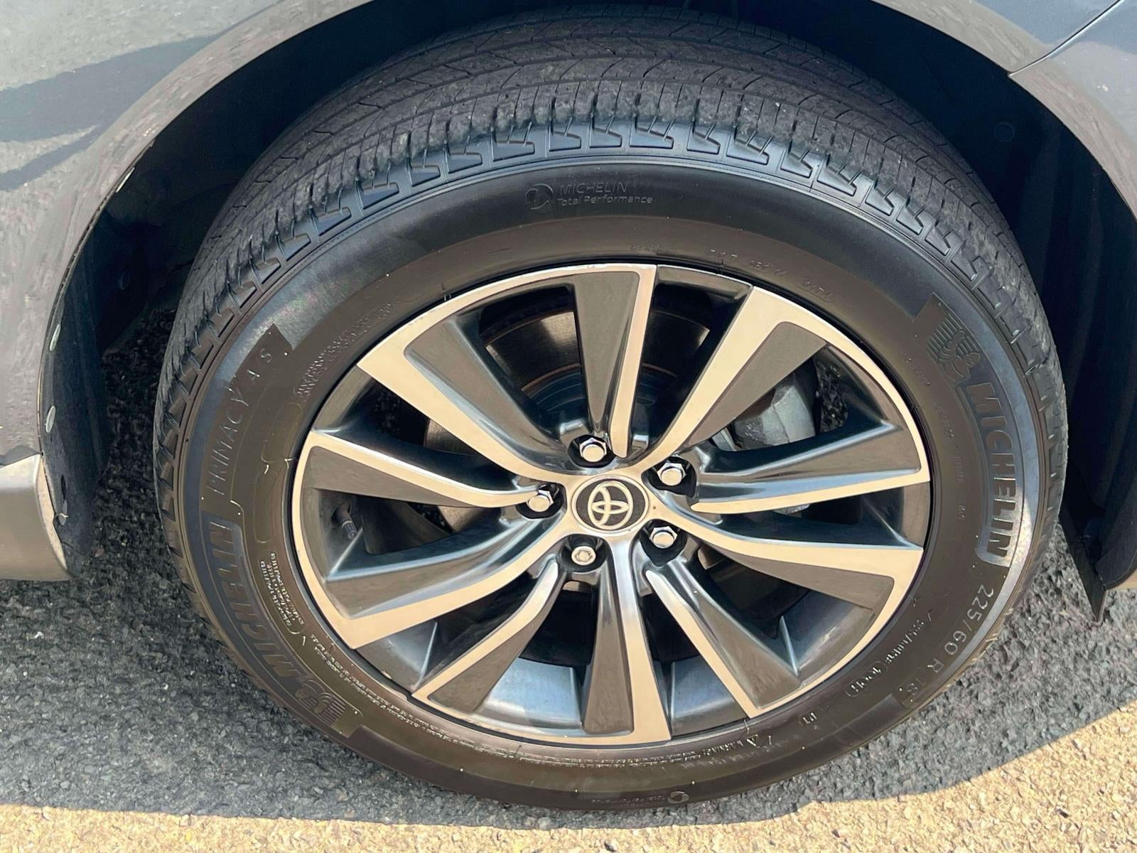 2021 Toyota Venza LE