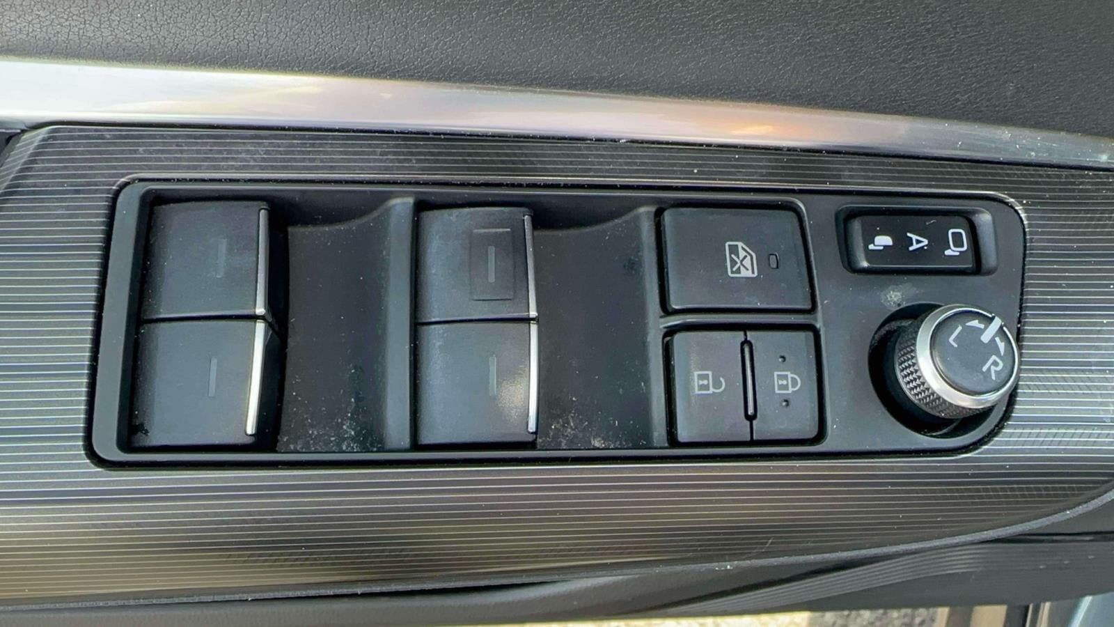 2023 Toyota Venza XLE