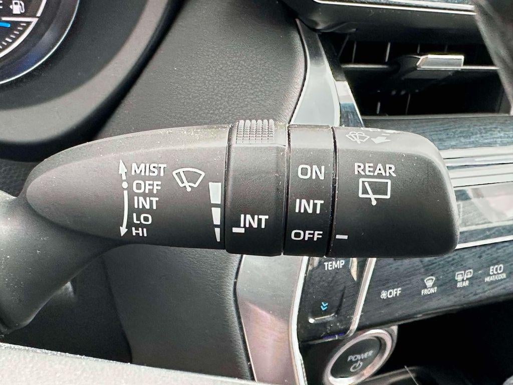 2023 Toyota Venza XLE