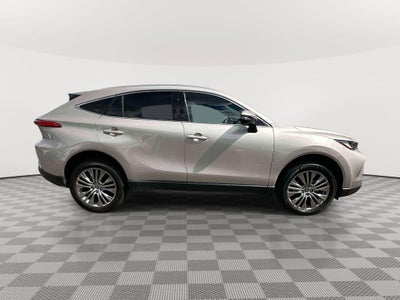 2023 Toyota Venza XLE