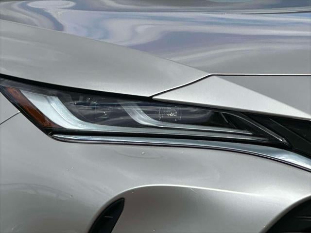 2023 Toyota Venza XLE