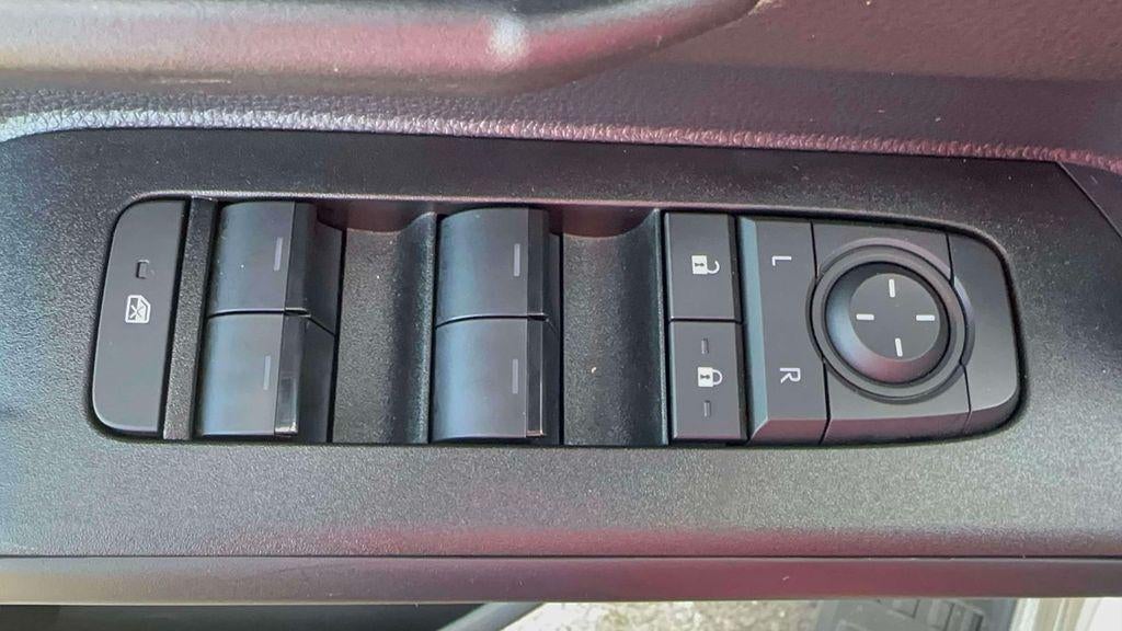 2025 Toyota 4Runner Hybrid TRD Off Road