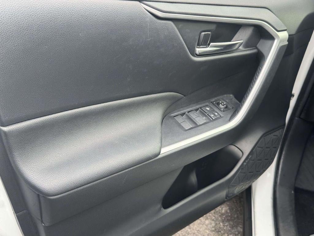 2023 Toyota RAV4 Prime SE