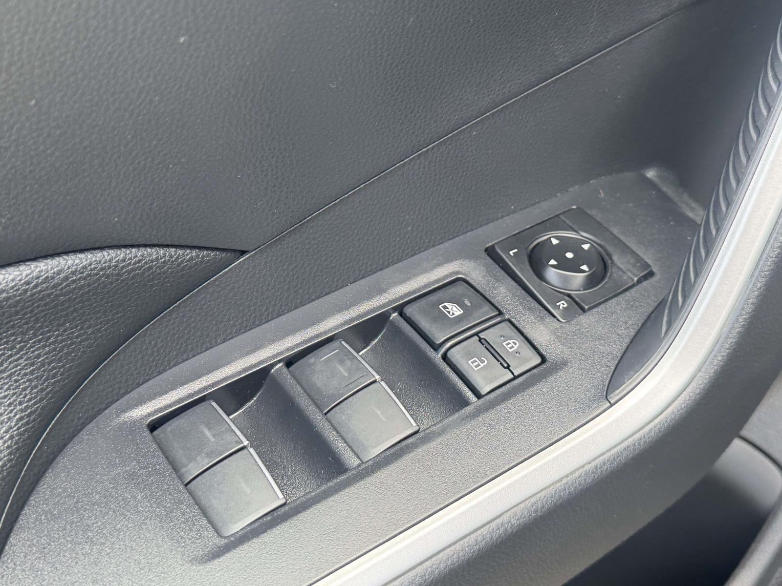 2024 Toyota RAV4 Prime SE