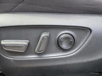2024 Toyota RAV4 Prime SE
