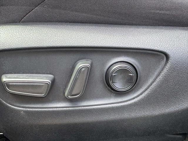 2024 Toyota RAV4 Prime SE