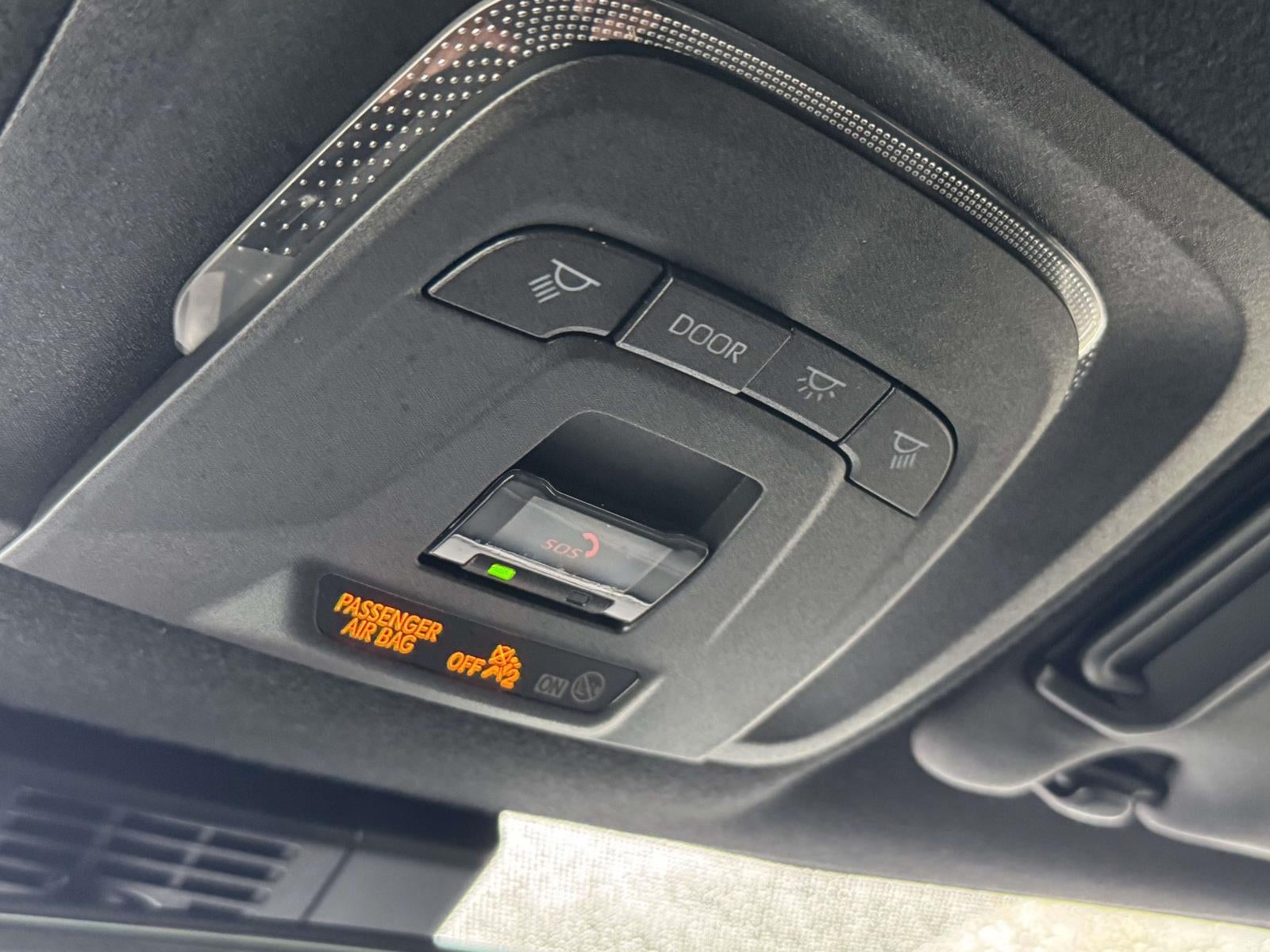 2023 Toyota Corolla Hatchback SE