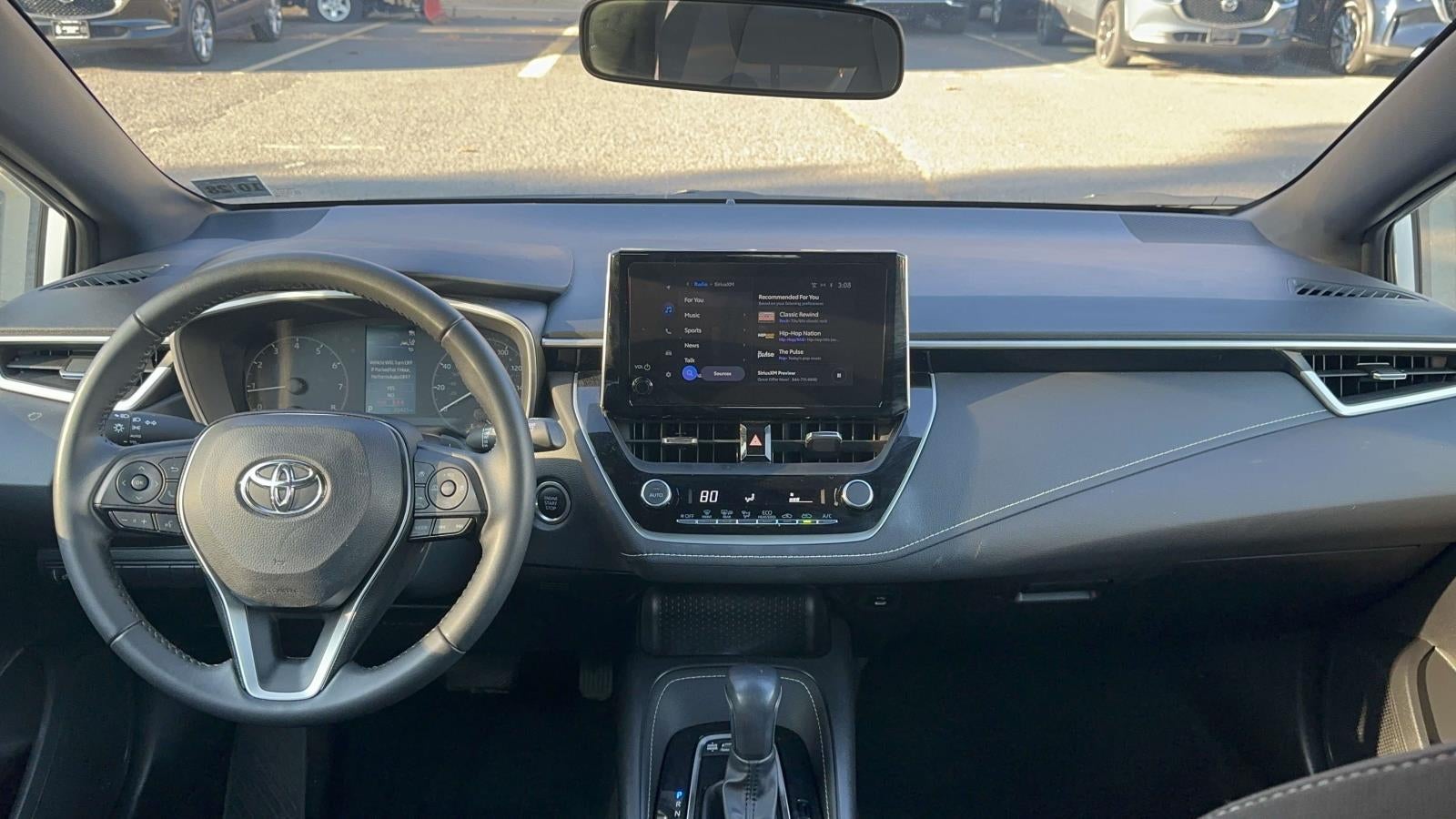 2024 Toyota Corolla Hatchback SE