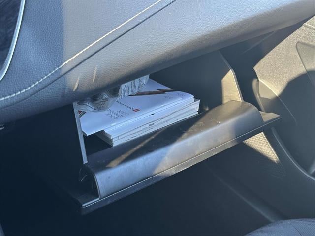 2024 Toyota Corolla Hatchback SE