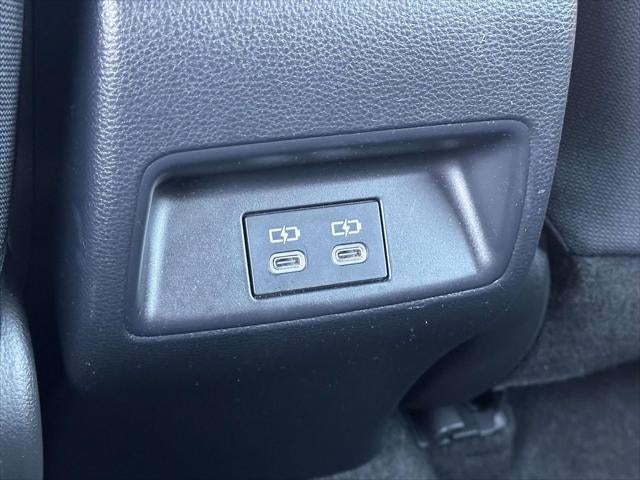 2024 Toyota Corolla Hatchback SE