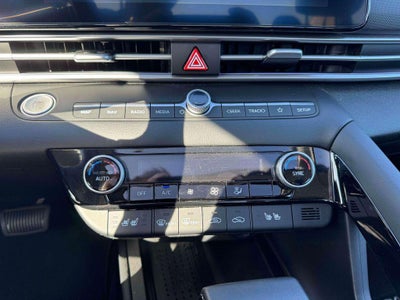 2023 Hyundai Elantra Hybrid Limited