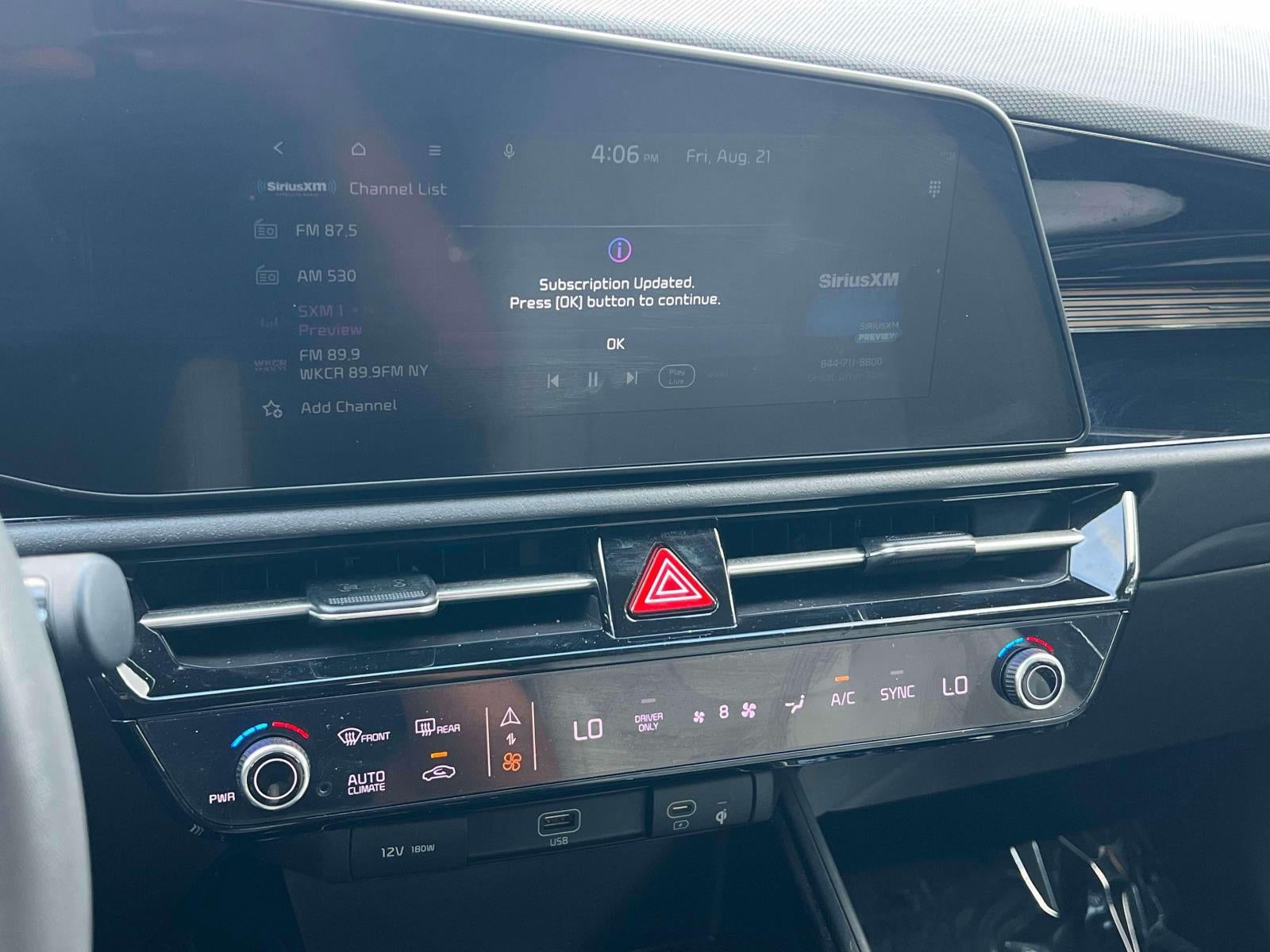 2023 Kia Niro EX Touring