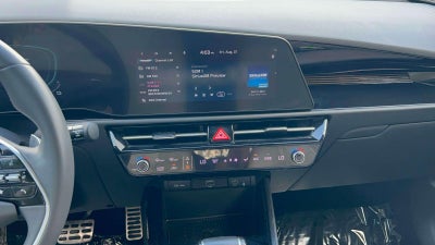 2023 Kia Niro EX Touring