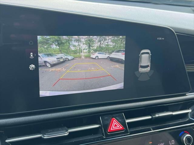 2023 Kia Niro EX Touring