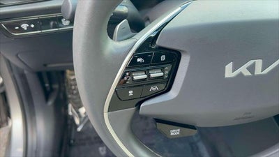 2023 Kia Niro EX Touring