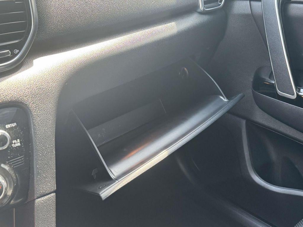 2022 Kia Sportage EX