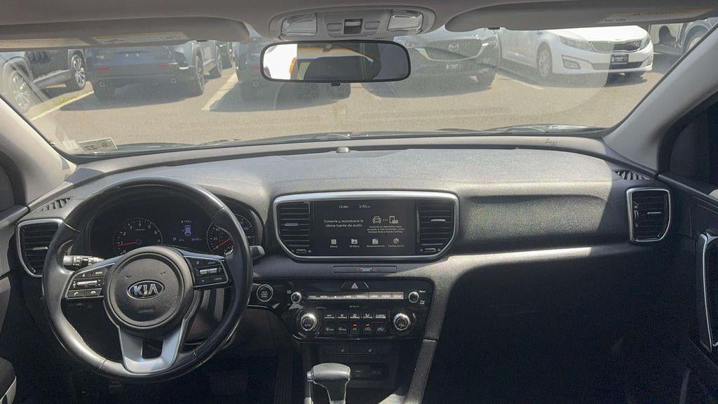 2022 Kia Sportage EX