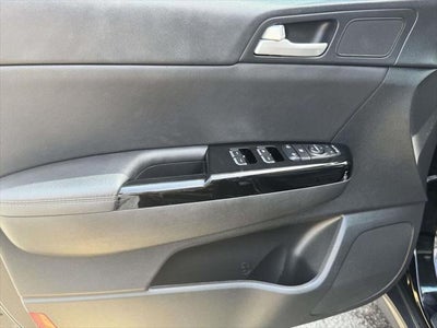 2022 Kia Sportage EX