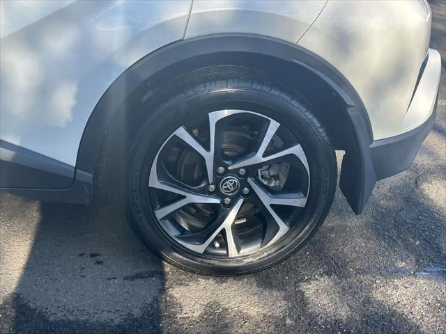 2021 Toyota C-HR XLE