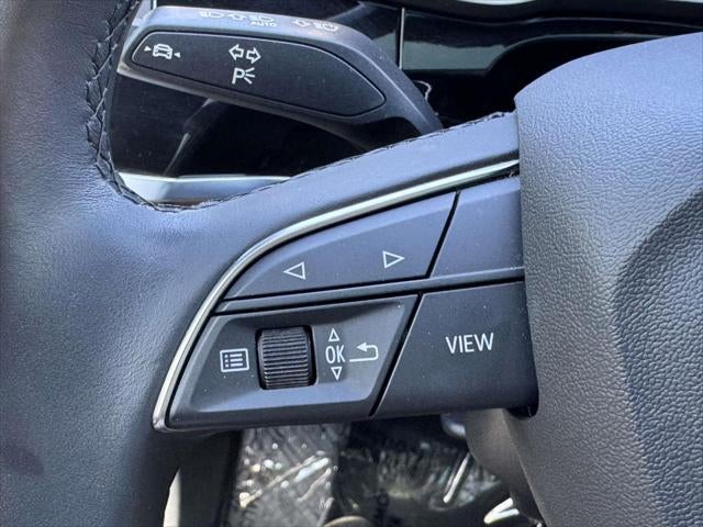 2023 Audi Q3 Premium 40 TFSI quattro Tiptronic
