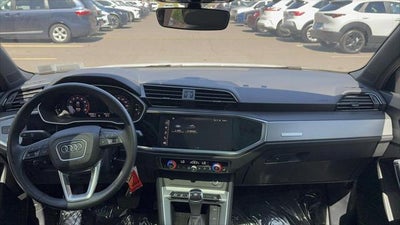 2023 Audi Q3 Premium 40 TFSI quattro Tiptronic