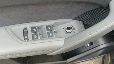 2025 Audi SQ5 Premium Plus TFSI quattro Tiptronic