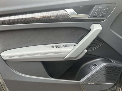 2025 Audi SQ5 Premium Plus TFSI quattro Tiptronic