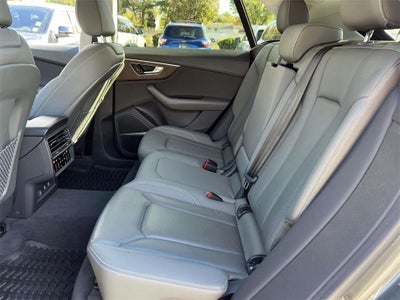 2020 Audi Q8 Premium Plus 55 TFSI quattro Tiptronic