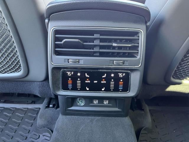 2020 Audi Q8 Premium Plus 55 TFSI quattro Tiptronic