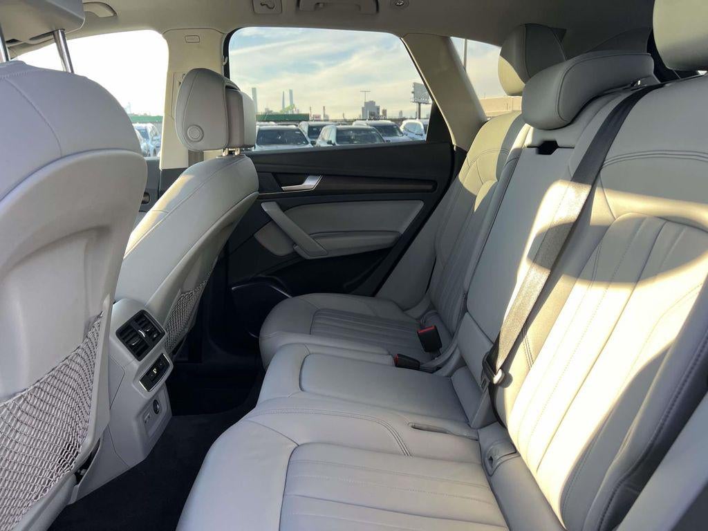 2022 Audi Q5 Premium 45 TFSI S line quattro S tronic