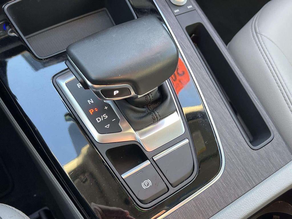 2022 Audi Q5 Premium 45 TFSI S line quattro S tronic