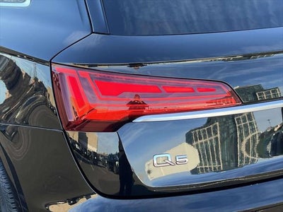 2022 Audi Q5 Premium 45 TFSI S line quattro S tronic