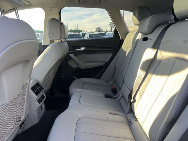 2022 Audi Q5 Premium 45 TFSI S line quattro S tronic