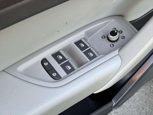 2022 Audi Q5 Premium 45 TFSI S line quattro S tronic